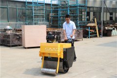 手扶小型壓路機的鏈條如何進行保養(yǎng)？