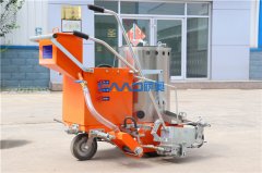 路面標(biāo)線施工中，熱熔劃線機(jī)使用中的常見問題