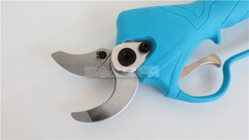 知識科普：電動果樹修枝剪使用哪種電池？