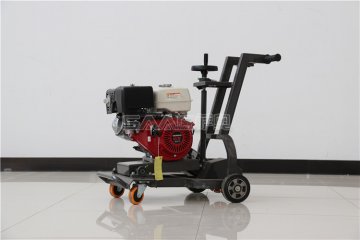 路面施工灰塵滿天太討厭，這款設(shè)備讓你輕松擺